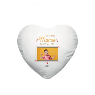 Coussin cœur blanc "Le Petit Amour de Mamie" personnalisable avec Photo