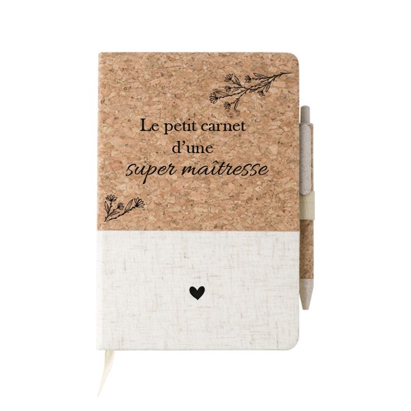 Carnet de note Super Maîtresse · Cadeau fin d'année scolaire · Couverture en liège personnalisée + stylos Carnet de note Super Maîtresse · Cadeau fin d'année scolaire · Couverture en liège personnalisée + stylos