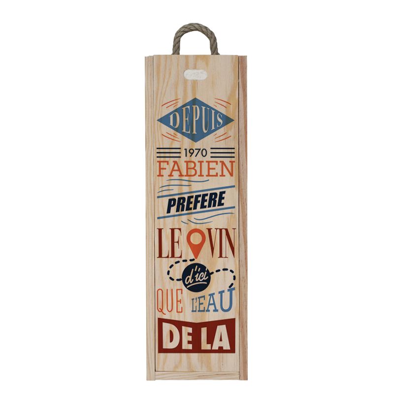 Caisse à vin en bois personnalisée - Ouverture à glissière | Modèle Préfère le vin d'ici Caisse à vin en bois personnalisée - Ouverture à glissière | Modèle Préfère le vin d'ici