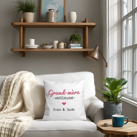 Coussin personnalisé carré 40 x 40 cm humoristique "Grand-mère veilleuse" avec prénoms – Cadeau original et décoratif