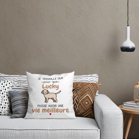 Coussin personnalisé carré 40 x 40 cm humoristique "Je travaille dur pour mon chien" - Cadeau déco fun pour les amoureux des chi